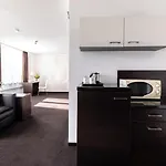 Hotel Aviva