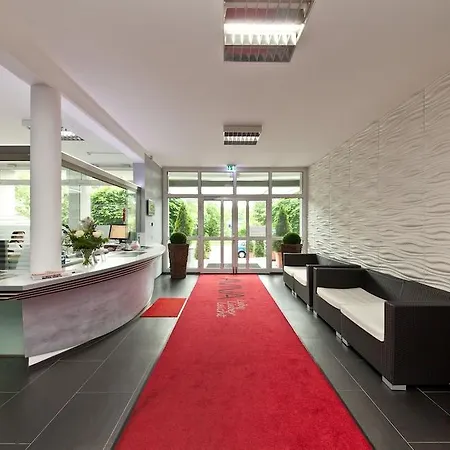 Novum Aviva Neue Messe 4*