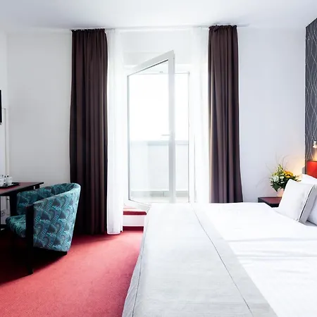 Novum Aviva Neue Messe Hotel