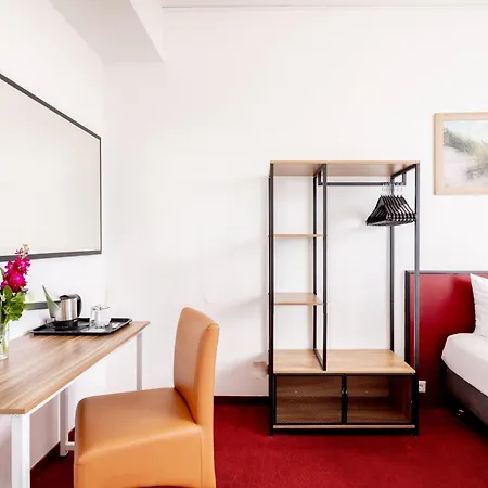 Novum Aviva Neue Messe 4*