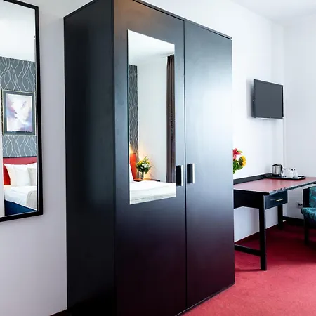 Novum Aviva Neue Messe Hotel