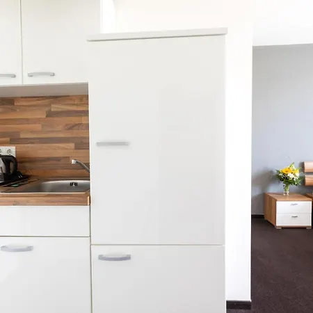 Novum Aviva Neue Messe Hotel 4*
