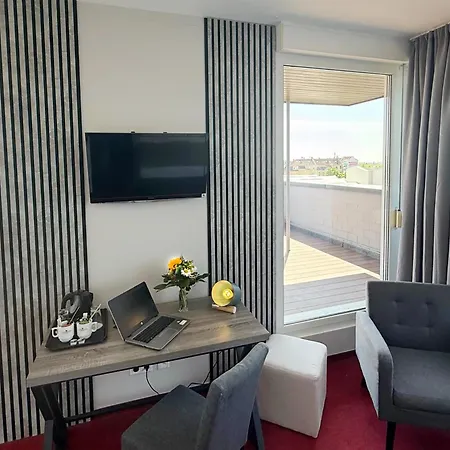 Novum Aviva Neue Messe Hotel 4*