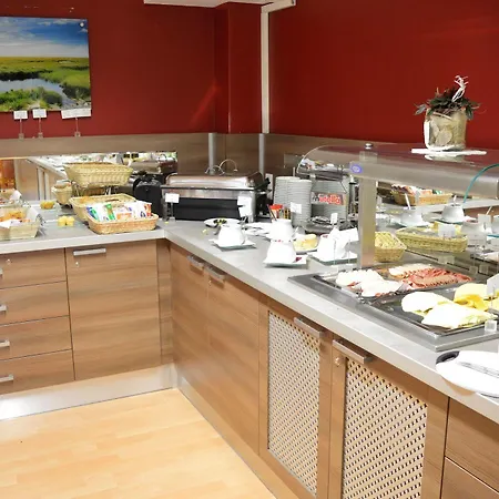 Hotel Aviva 4*