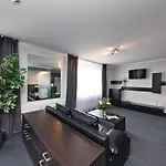 Hotel Aviva