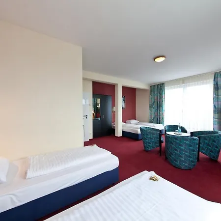 Aviva 4* 라이프치히