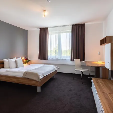 Aviva 4* Lipsko